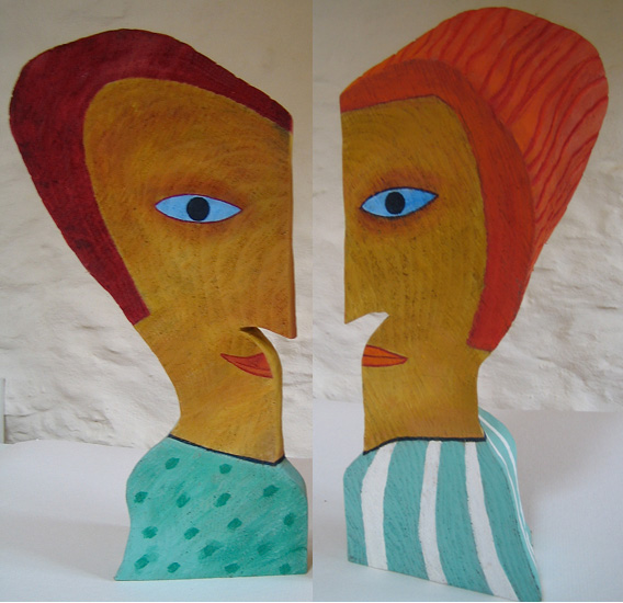 deux faces-bois peint 45cm